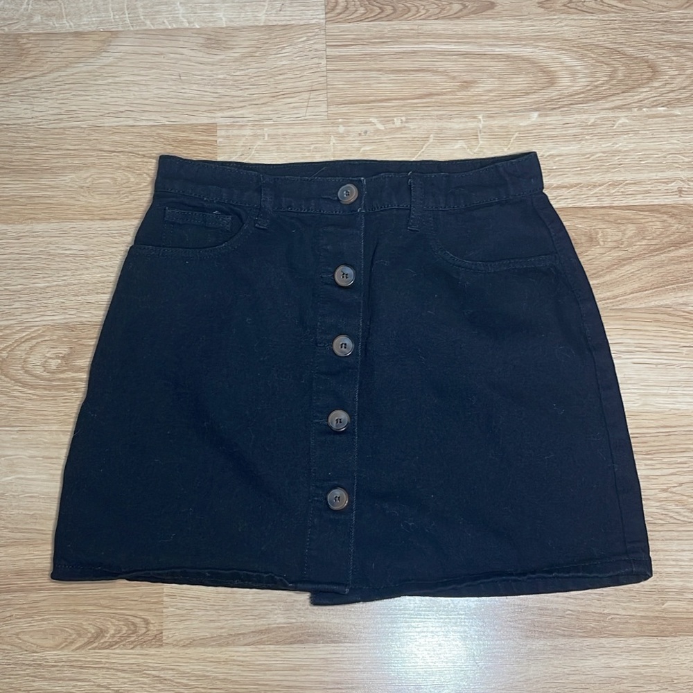 Black skirt size medium